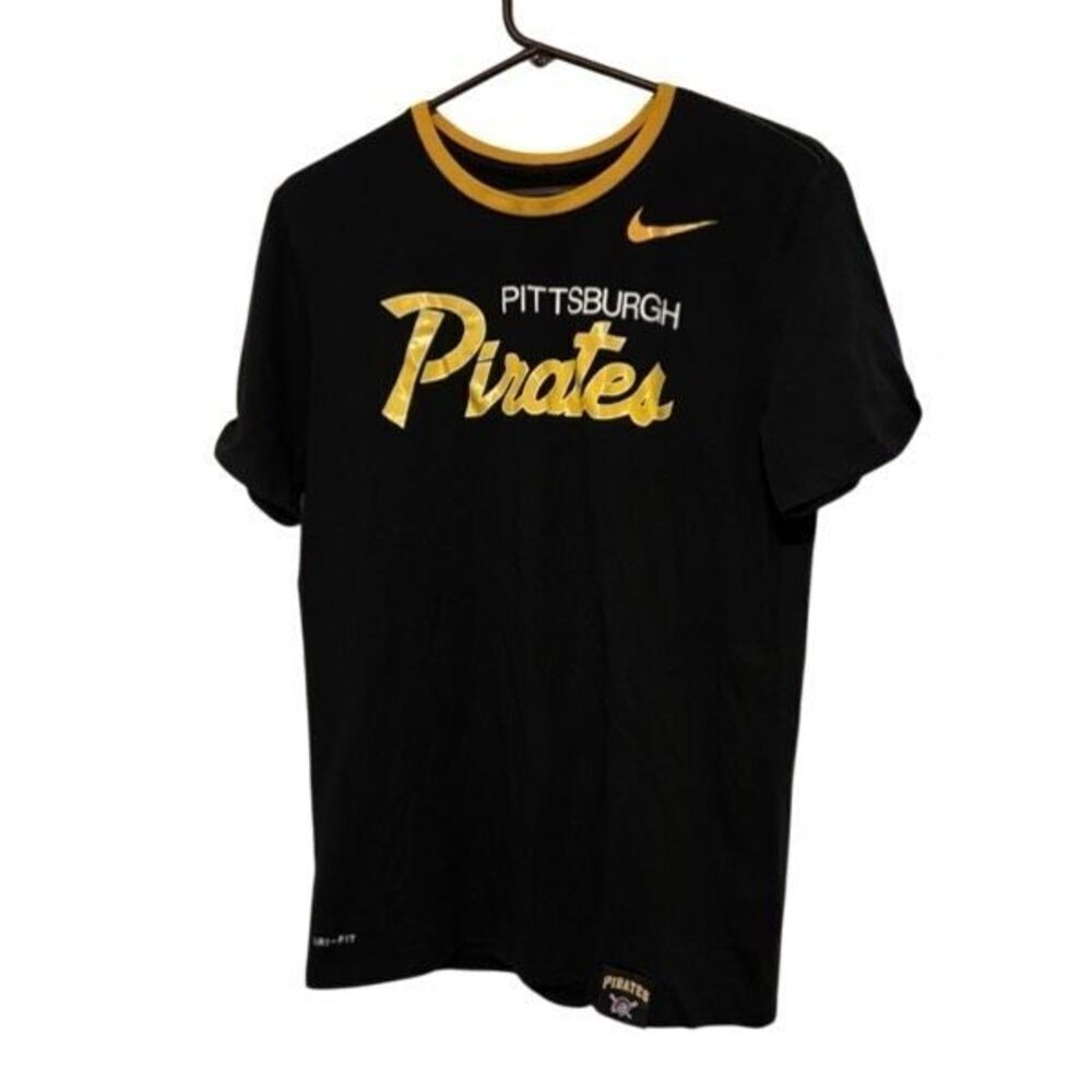 Pittsburgh Pirates Size Medium The Nike Tee T-Shirt *Read*